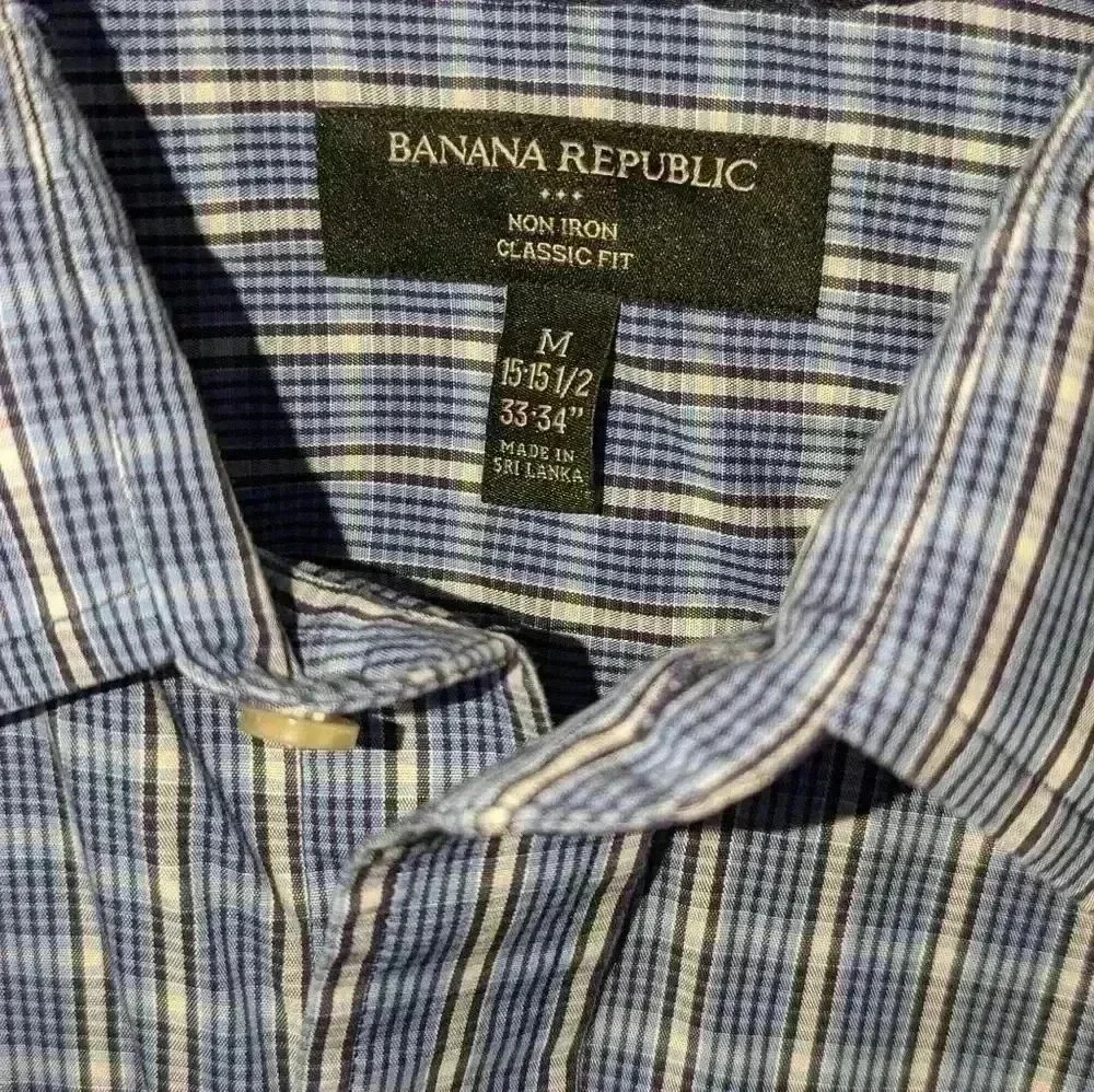 Banana Republic Non-Iron Classic Fit Button-Down Shirt - Size M